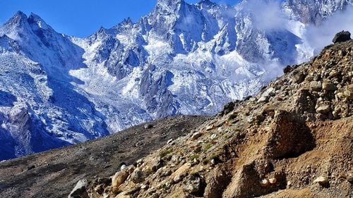 28 de morţi, în urma unei avalanşe produse în Tibet