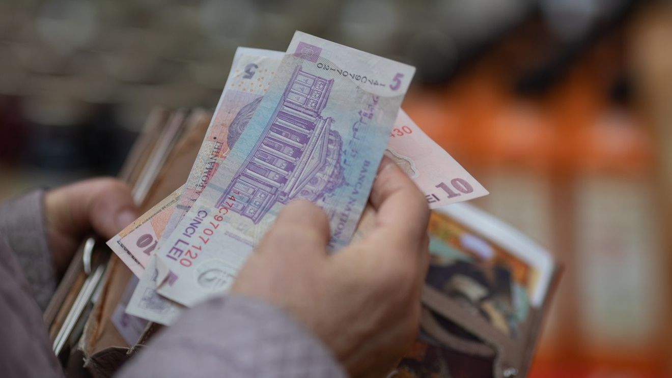 Pensiile de până în 3.000 lei, neimpozitate - proiect adoptat tacit în Senat