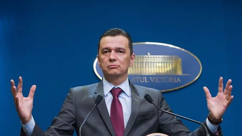 Grindeanu transmite că nu dorește să candideze împotriva lui Ciolacu: Nu este momentul unor noi frământări interne, unor lupte inutile în PSD / E momentul unității, să lăsăm dorințele personale