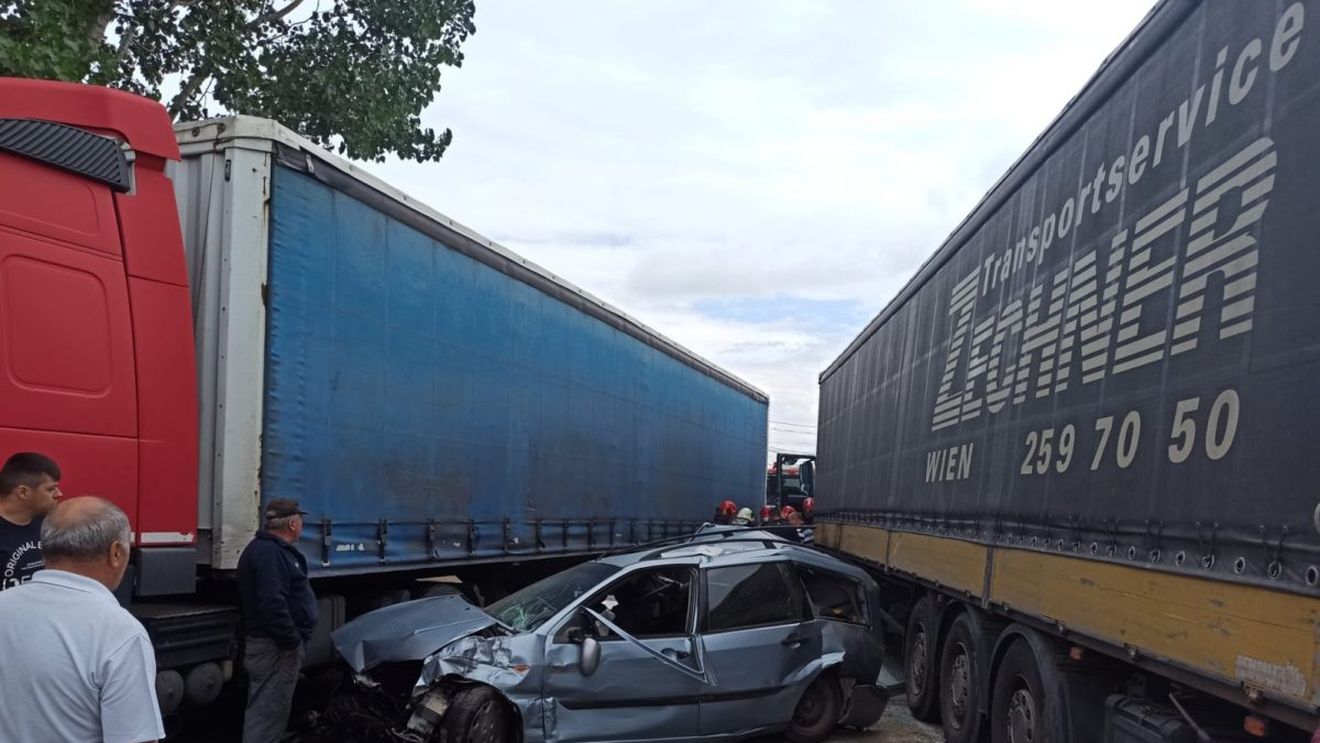 Un bărbat a murit în urma unui accident cu un TIR, în Iași