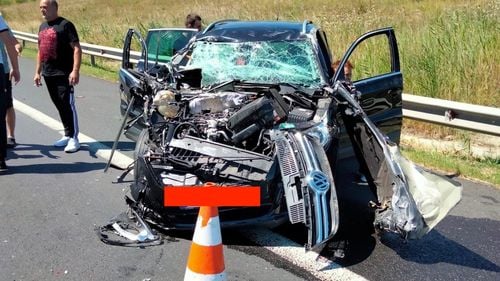 12 persoane și 4 mașini au fost implicate într-un accident grav pe A2/ Două victime au fost transportate la Spitalul din Fetești