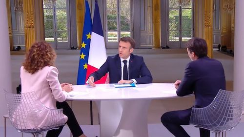 Franța: Președintele Emmanuel Macron persistă și semnează - reforma pensiilor nu e un lux, ci o necesitate. Elisabeth Borne rămâne în funcția de premier