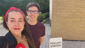 UPDATE Alexandra Bulat a avut șansa să devină primul cetățean român ales în Parlamentul britanic / A pierdut la doar 1.500 de voturi