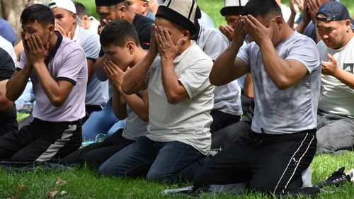 Țapi ispășitori după atentatul din Moscova. Migranții și minoritățile din Rusia tremură în fața noilor decizii ale lui Putin