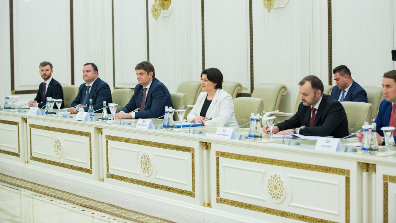 „Plecăciuni, România!” - transmite vicepremierul Moldovei, Andrei Spînu, după ce Guvernul României a decis să sprijine Chișinăul cu un ajutor de 10 milioane de Euro pentru depășirea crizei energetice