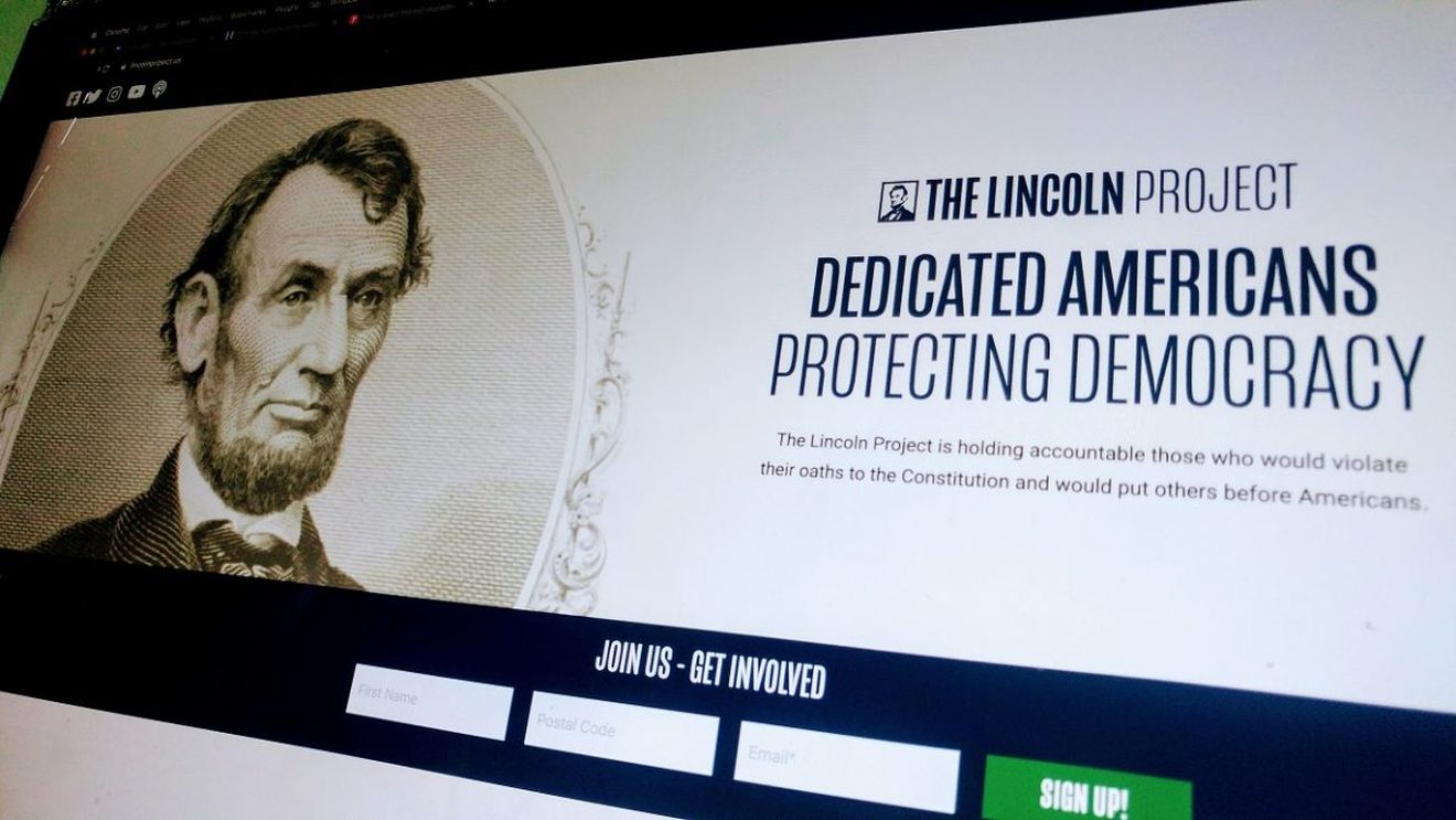 Lincoln Project, puternicul grup republican anti-Trump, se află în pragul colapsului din cauza unor scandaluri sexuale și financiare
