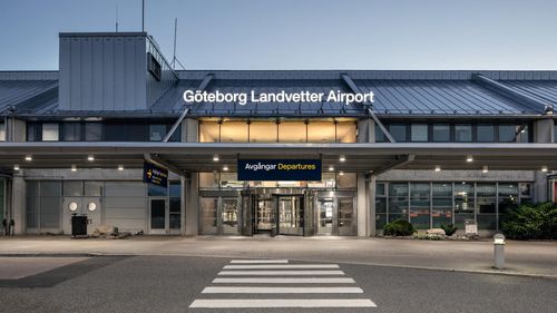 Trafic oprit pe aeroportul din orașul suedez Göteborg după ce a fost observată o dronă