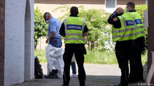 Reportaj Deutsche Welle în Coesfeld, la abatorul în care peste 200 de angajați - mulți dintre ei români - sunt infectați cu coronavirus