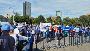 Marile confederaţii sindicale organizează un protest în faţa Guvernului, în 29 octombrie / Guvernul nu a implementat încă reformele majore în primării și ministere