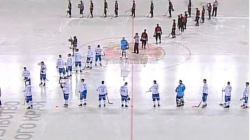 Sportivii ruși s-au obișnuit să formeze litera Z, înaintea meciurilor. Reacția internațională: „Suspendați-i pe viață”
