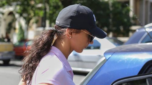 Poliția a găsit pistolul furat la miting de la jandarmerița bătută