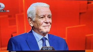 Teodor Meleșcanu susține că, în calitate de șef SIE, avea informații că Victor Ponta nu poate câștiga prezidențialele din 2014 și i-a spus să nu candideze: ”A zis că merge mai departe”/ Legea interzice angajaților SIE să facă politică