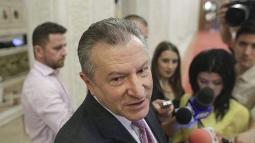 Fostul ministru Radu Berceanu şi afaceristul Arpad Paszkany au fost chemaţi ca martori în dosarul de corupţie al lui Sebastian Vlădescu