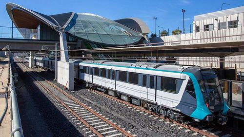 VIDEO Pe Magistrala V din Drumul Taberei ar putea circula trenuri noi automate, fără mecanici. Când vin cele 30 de rame Alstom