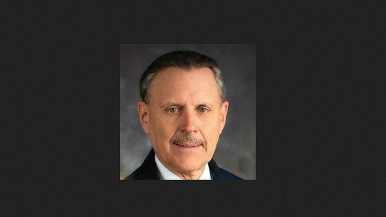 Donald Trump l-a nominalizat ambasador în Emiratele Arabe Unite pe John Rakolta Jr., acţionar la Mefin Sinaia şi apropiat al lui Mircea Geoană