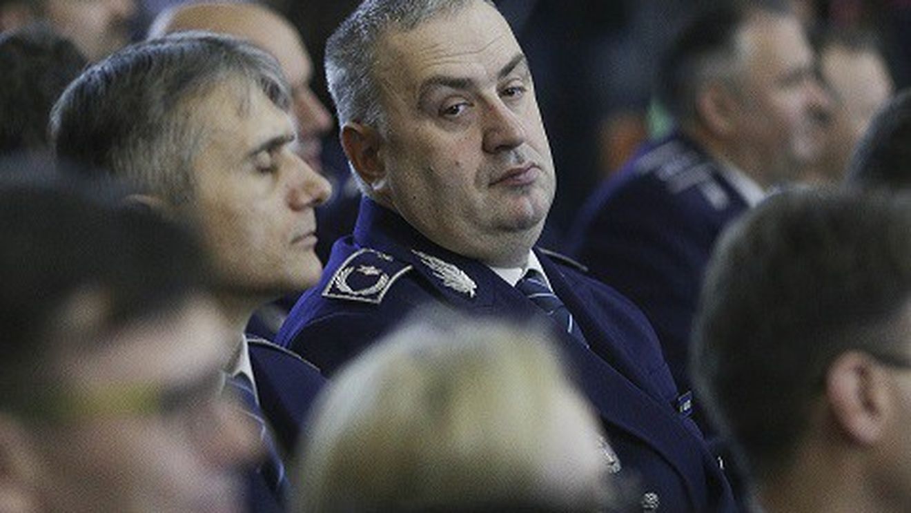 VIDEO Șeful Poliției demisionează din funcție. Liviu Vasilescu, implicat în scandalul negocierilor cu interlopii. ”Am constatat un atac mediatic concertat asupra Poliției într-un moment în care țara are nevoie de liniște”