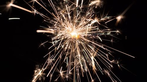 Revelion în Parcul Titan - concerte, simularea aurorei boreale şi un show multimedia cu 320 de drone