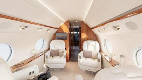 Președintele Iohannis, întrebat de ce a călătorit în Coreea de Sud cu un avion de lux: Nu știu cum definiți un avion de lux, eu am venit cu o aeronavă mică