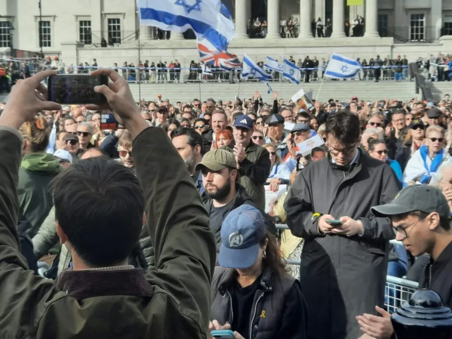 comemorare israel hamas trafalgar square londra
