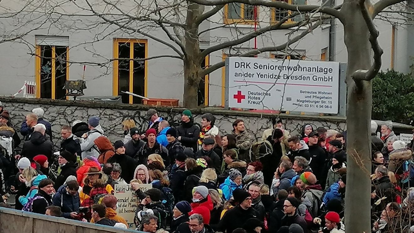 Proteste în toată Germania după alianţa dintre conservatori şi AfD la votul pentru o moţiune antiimigraţie