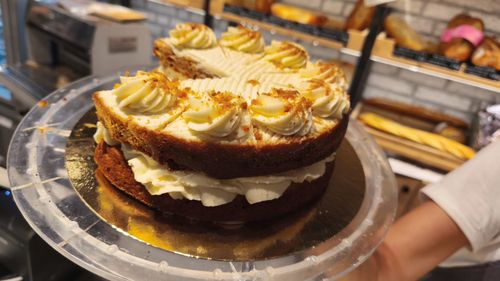 Carrot Cake, o prăjitură perfectă în zi de sărbătoare/ Pregătește-o rapid după rețeta unui chef celebru