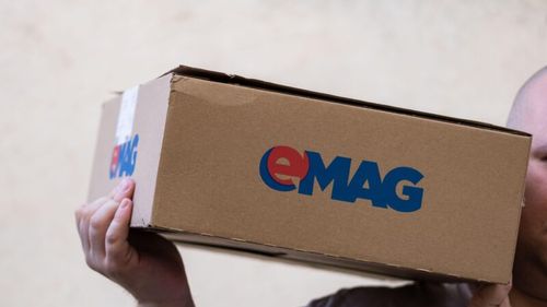 Black Friday 2025 la eMAG: Peste 3,14 milioane de produse vândute în primele 12 ore, cu o valoare record de 896 milioane lei