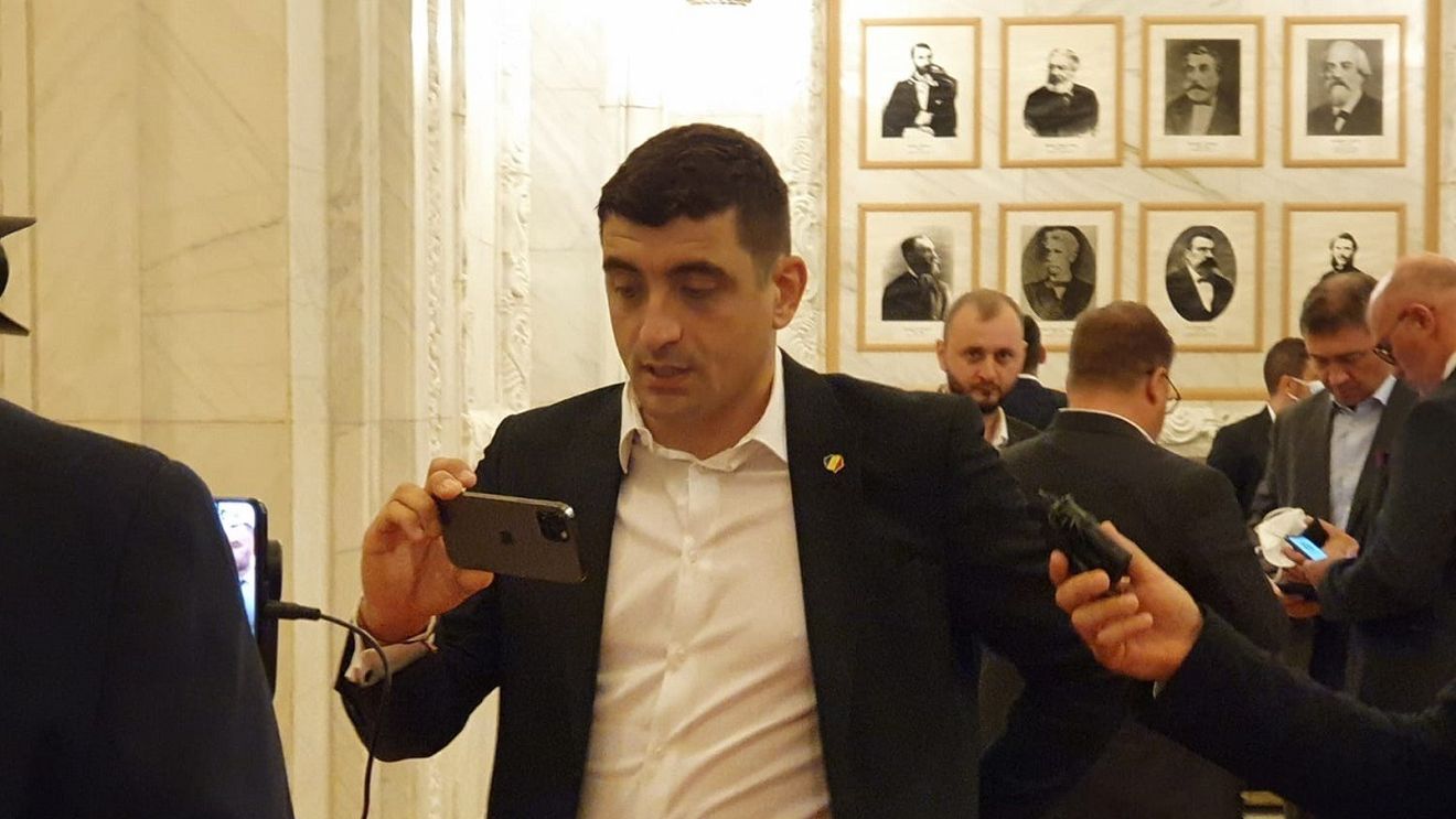 Simion, AUR: Discutăm cu Marcel Ciolacu pentru a găsi o formulă bună de guvern de specialiști / Noi amenințări cu inițierea procedurii de suspendare a președintelui Iohannis