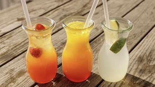 Producătorii de băuturi răcoritoare susțin că taxarea suplimentară a băuturilor cu adaos de zahăr este discriminatorie și ineficientă