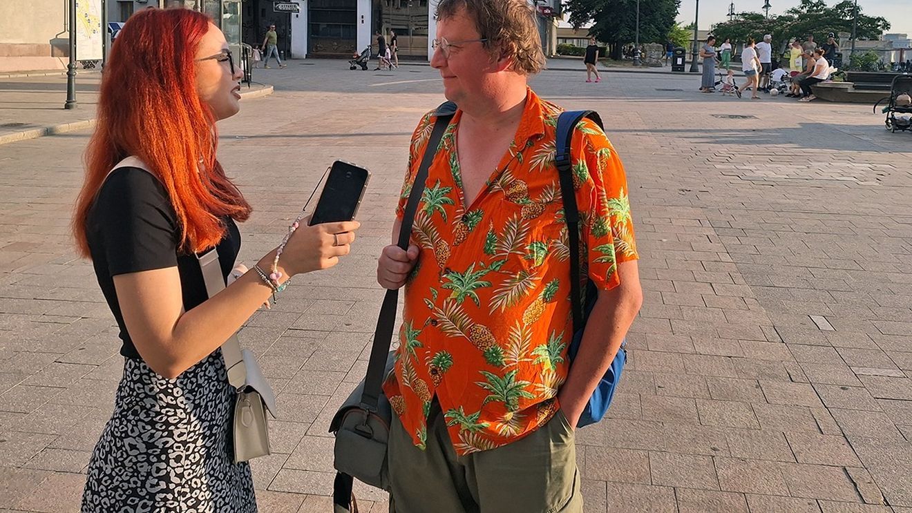 VIDEO Ce răspund turiștii din Constanța când îi întrebi dacă le place Centrul Vechi al orașului