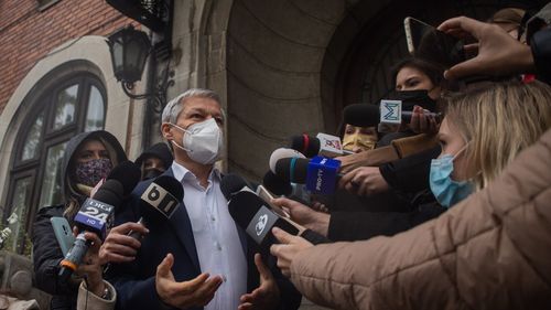 O nouă întâlnire Cioloș-Cîțu-Kelemen va avea loc vineri, după ședințe la PNL și UDMR