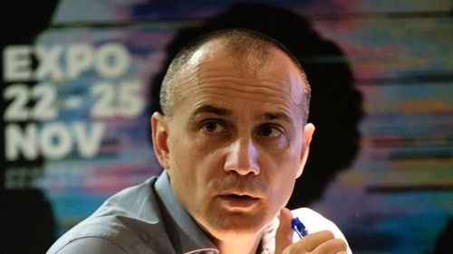 De ce nu se mai vaccinează românii? Dan Petre, sociolog: Românii sunt printre cei mai superstițioși și religioși din Europa si au mai multă încredere în pseudo și para-științe decât în știință / Lipsă de încredere structurală în autoritate