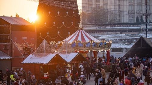 Luminile festive și Târgul de Crăciun din București se deschid joi, 30 noiembrie