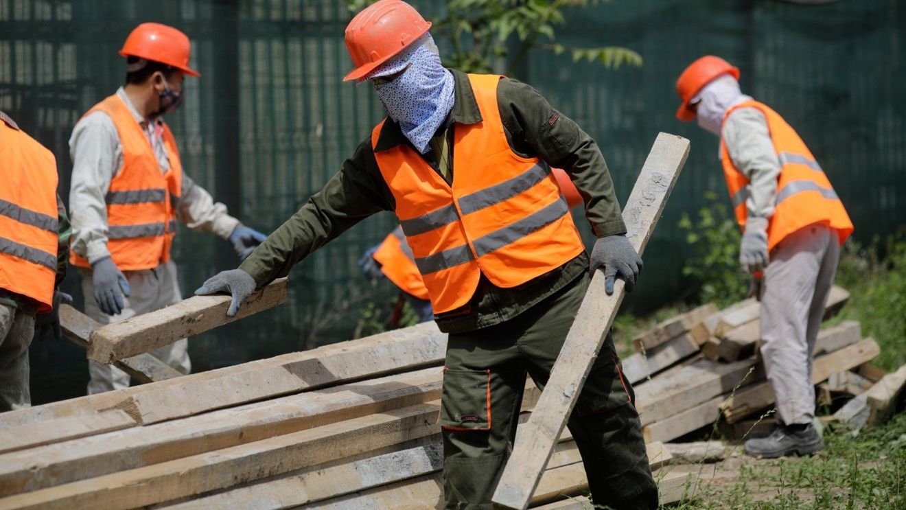 Patronatul Importatorilor de Forţă de Muncă cere reformă legislativă în domeniul recrutării de personal străin / Procedura pentru viză poate depăși un an