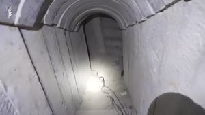Israelul afirmă că a descoperit un "vast tunel al Hamas" sub Khan Younis, în care ar fi fost ținuți ostatici israelieni