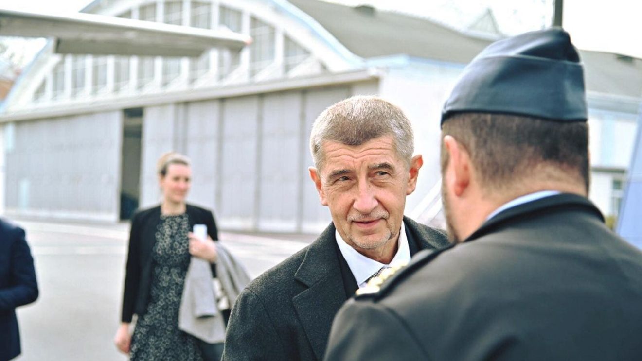 Premierul ceh cere primirea României şi a statelor din Balcani în Schengen pentru a combate migraţia