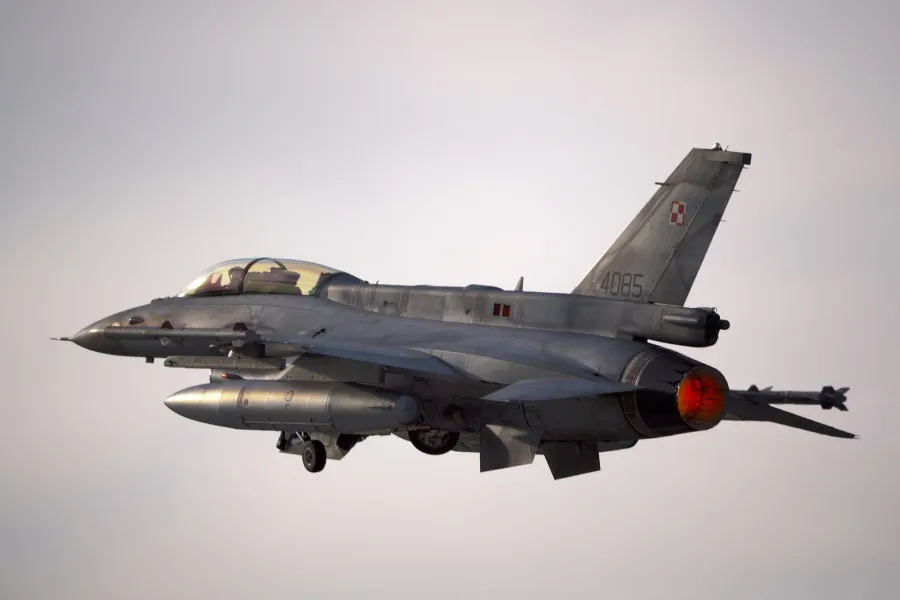f-16, ucraina, piloti, avioane