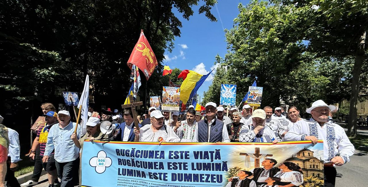 Extremista Diana Șoșoacă, proaspăt întoarsă din Rusia, și Dan Diaconescu, judecat pentru sex cu minori, sunt în fruntea ”Marşului pentru normalitate” organizat împotriva comunității LGBT