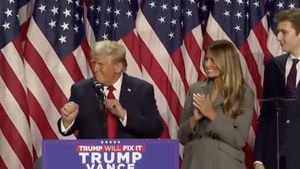 Trump este primul inculpat penal ales preşedinte în SUA. Ce se întâmplă acum cu dosarele sale penale şi civile?