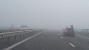 Circulaţie în condiţii de ceaţă în șapte judeţe, dar şi pe A1 şi A3
