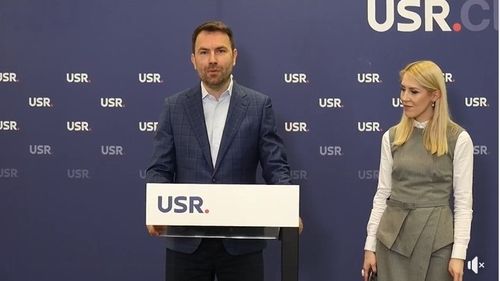 Cătălin Drulă, la Liga Aleșilor Locali în Cluj: Lansez o chemare la luptă pentru răsturnarea acestui regim al specialilor. PSD poate fi înfrânt, chiar dacă balaurul a mai scos un capăt care se numește PNL