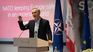 Ședință urgentă la NATO pe tema crizei din Afganistan după ofensiva-blitz de 8 zile a talibanilor / Occidentul se teme de o nouă criză a migranților