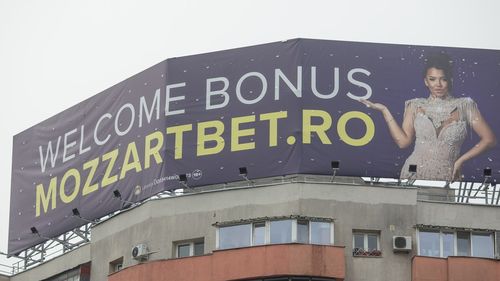 Interzicerea reclamei la pariuri, blocată de PNL. Inițiatorul legii, liberalul Adrian Cozma, reacționează după ce Alina Gorghiu (PNL) a îndulcit proiectul: Știm că e o industrie cu mulți bani și multe interese / Legea se diluează și nu își atinge efectul