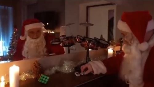 Ucraina susține că 'propaganda rusă' îl prezintă pe președintele Vladimir Putin în chip de Moș Crăciun