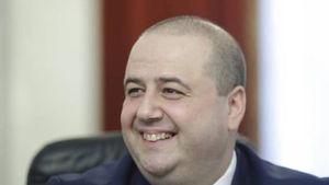 Ce salariu încasează angajații de la Curtea de Conturi? Șeful instituției a primit anul trecut peste 6.800 de euro pe lună/ Cât a încasat și Lucian Heiuș, fostul șef al ANAF și vicepreședintele Curții de Conturi