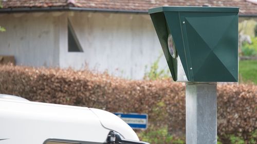 Emil Boc cere radare fixe pe străzile din municipii: „Ar diminua numărul accidentelor, iar șoferii n-ar mai face «liniuțe»”