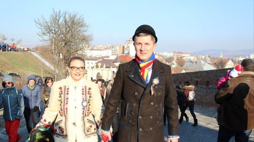 Dan Barna a făcut publice veniturile soției sale, deși anterior le-a anonimizat în declarația de avere depusă la BEC