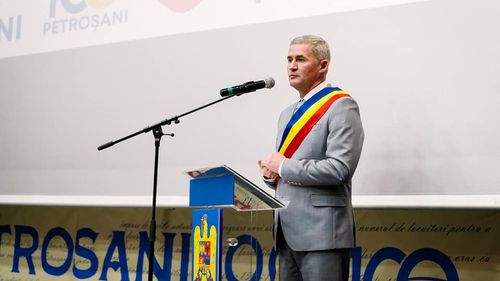 Primarul din Petroşani, Tiberiu Iacob Ridzi, pleacă din PNL şi va candida la alegerile locale din partea PSD