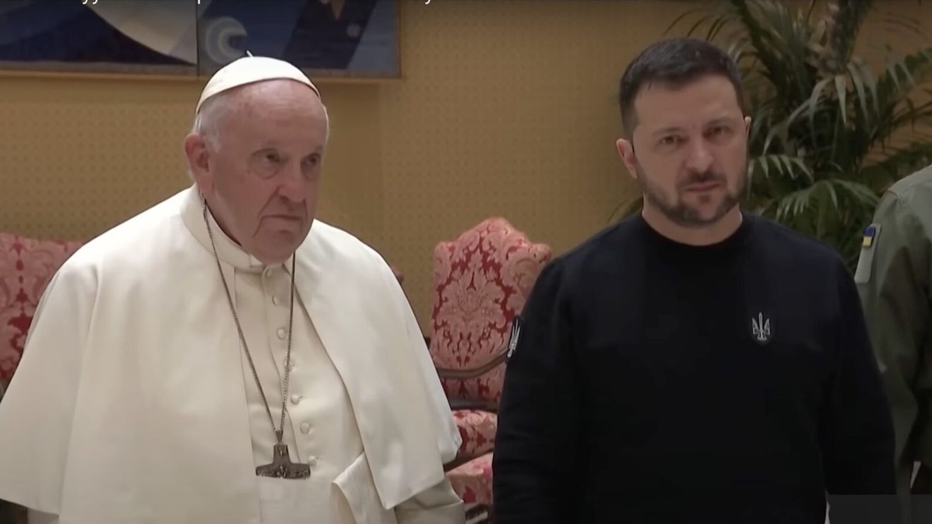 Zelenski, discuție cu Papa Francisc legat de situația războiului din Ucraina