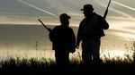 Vânătoarea nu mai este necesară în ecosistemele complete, spune directorul de conservare al Fundației Conservation Carpathia. Exemplul Yellowstone, unde 14 lupi au declanșat o cascadă trofică