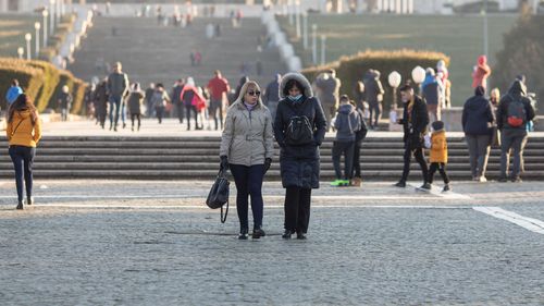 Incidența COVID în București a depășit pragul de 8 la mie. Rata de infectare a crescut cu aproape 1 punct într-o zi